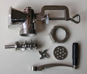 تولیدکننده قطعات چرخ گوشت صنعتی | طوقه، حلزونی، تیغه استیل